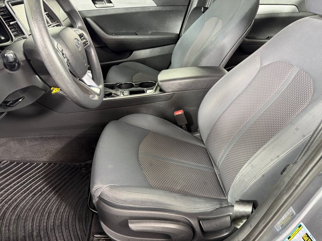Used 2018 Hyundai Sonata SE FWD image 11