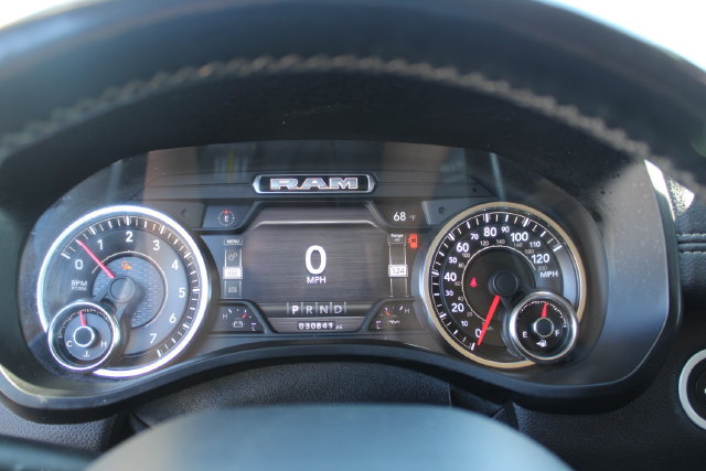 Used 2019 RAM 1500 Laramie AWD/4WD image 27