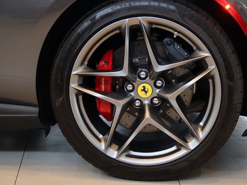 Certified 2024 Ferrari Roma Spider image 72