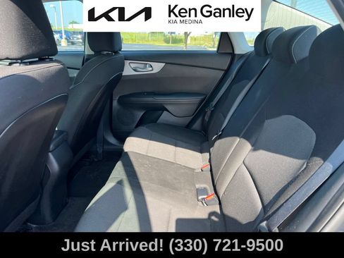 Certified 2023 Kia Forte LXS w/ LXS Technology Package FWD image 10