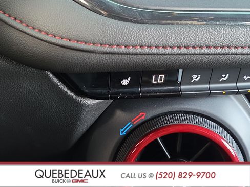 Used 2022 Chevrolet Blazer RS FWD image 19