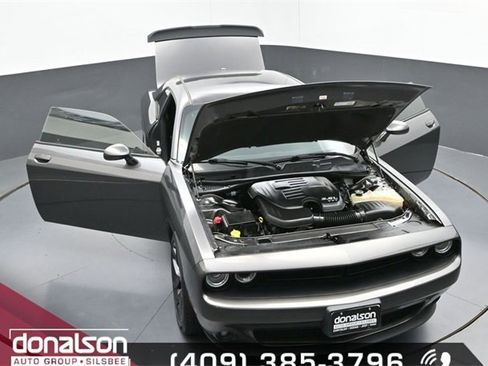 Used 2019 Dodge Challenger SXT w/ Blacktop Package image 22