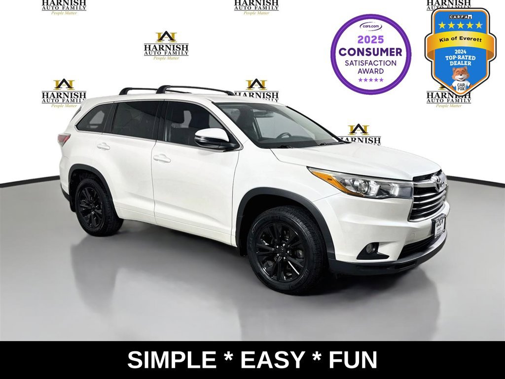 Used 2015 Toyota Highlander Plus AWD/4WD image 1