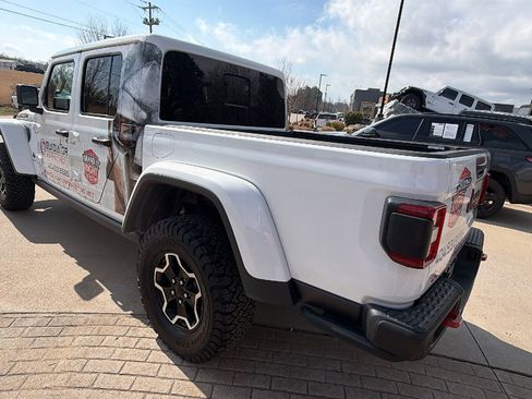 Used 2020 Jeep Gladiator Rubicon image 10