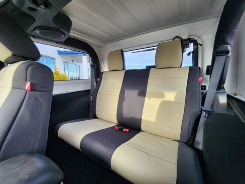 Used 2012 Jeep Wrangler Rubicon w/ Dual Top Group image 44