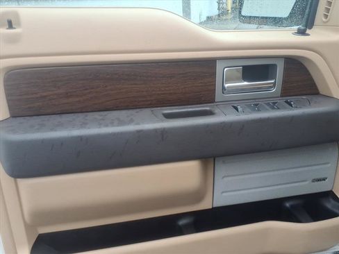 Used 2014 Ford F150 Lariat w/ Equipment Group 501A Mid image 11