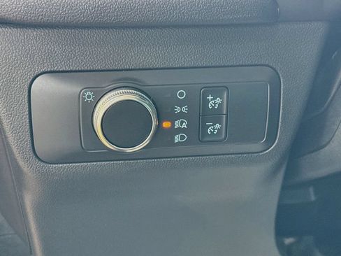 Used 2020 Ford Escape SE AWD/4WD image 9