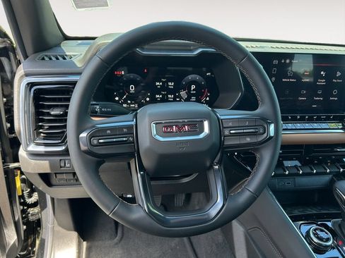 New 2026 GMC Canyon AT4 AWD/4WD image 13