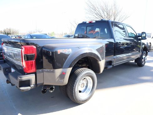 New 2026 Ford F350 King Ranch w/ FX4 Off-Road Package image 21