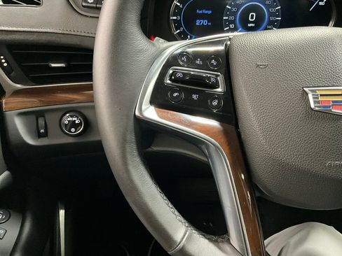 Used 2020 Cadillac Escalade ESV Luxury w/ Escalade Sport Edition AWD/4WD image 17