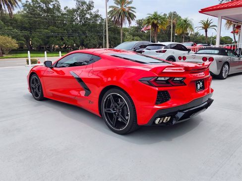 Used 2023 Chevrolet Corvette Stingray Coupe w/ Z51 Performance Package RWD image 14