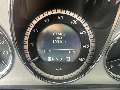 Used 2011 Mercedes-Benz C 300 4MATIC Sedan w/ Multimedia Pkg image 19