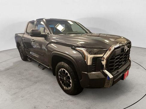 New 2026 Toyota Tundra SR5 AWD/4WD image 7