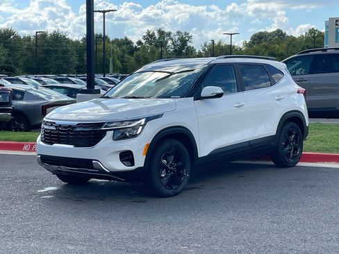 New 2026 Kia Seltos EX w/ EX Sunroof Package FWD image 3