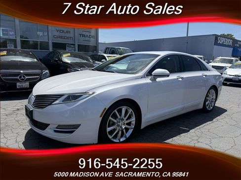 Used 2016 Lincoln MKZ Hybrid w/ Equipment Group 600A Reserve FWD image 3