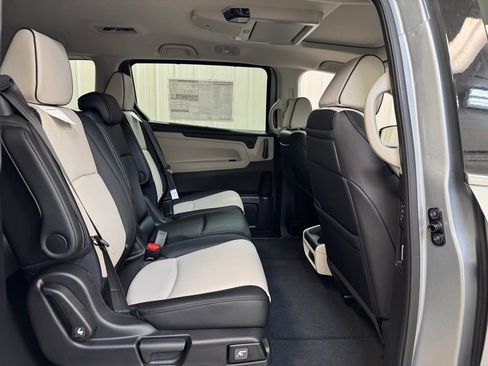 New 2026 Honda Odyssey Elite image 27
