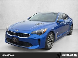 Used 2018 Kia Stinger Premium video 1