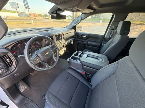 New 2026 Chevrolet Silverado 1500 Custom w/ Turbomax Blackout Package AWD/4WD image 11