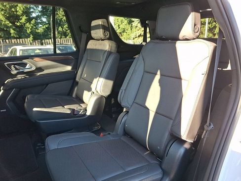 Used 2023 Chevrolet Tahoe High Country AWD/4WD image 7