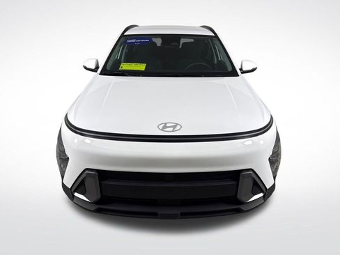 Certified 2024 Hyundai Kona SEL w/ Convenience Package FWD image 11