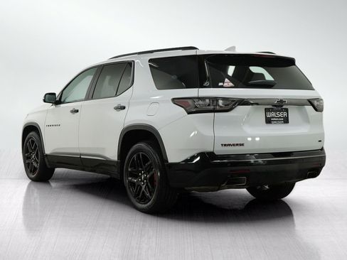 Used 2019 Chevrolet Traverse Premier w/ Redline Edition AWD/4WD image 3