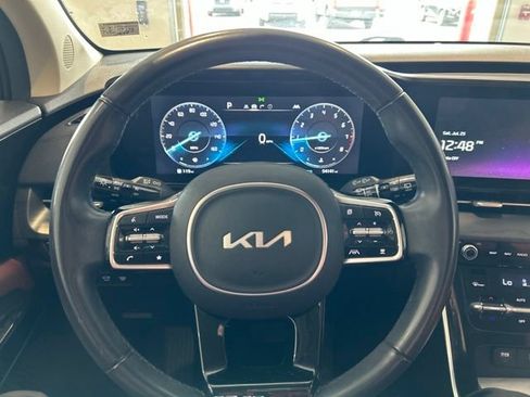 Used 2024 Kia Carnival SX FWD image 10