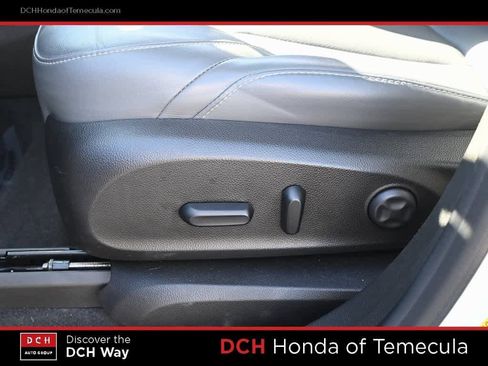 Used 2019 Buick Envision Essence image 17