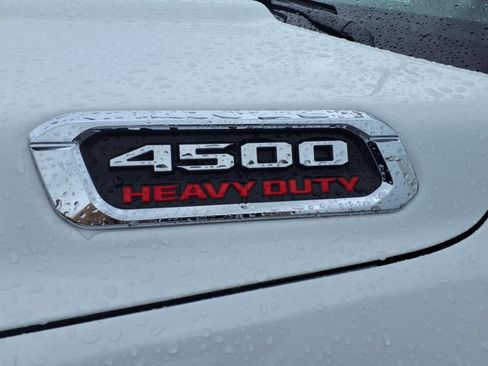 New 2025 RAM 4500 Tradesman image 30