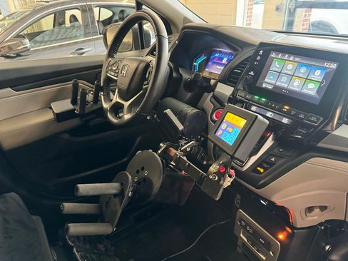 Used 2020 Honda Odyssey EX-L image 21