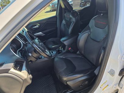 Used 2018 Jeep Cherokee Trailhawk