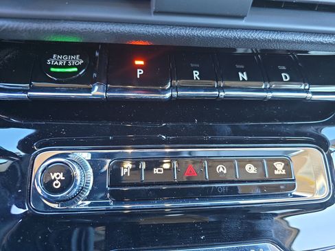 New 2026 Lincoln Corsair Reserve image 24