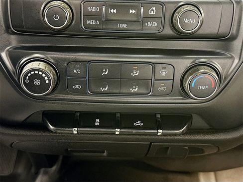 Used 2015 Chevrolet Silverado 1500 W/T image 15