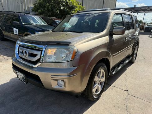 Used 2011 Honda Pilot EX-L image 3