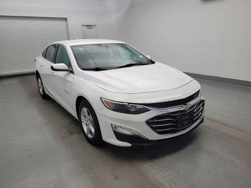 Used 2020 Chevrolet Malibu LS w/ Driver Confidence Package II FWD image 13