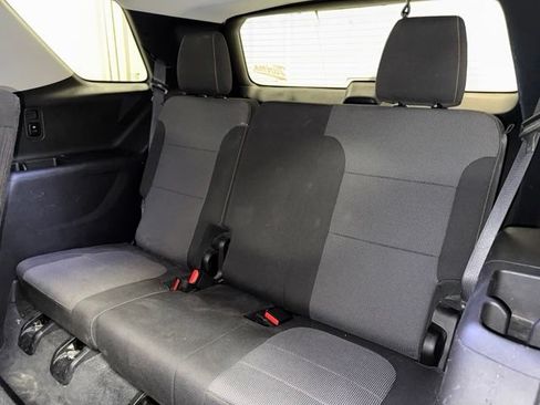 Used 2019 Chevrolet Traverse LS w/ LPO, Blackout Package AWD/4WD image 18