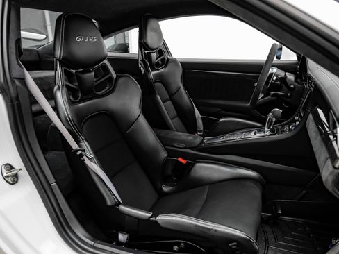 Used 2016 Porsche 911 GT3 RS RWD image 59