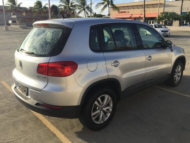 Used 2013 Volkswagen Tiguan S FWD image 11