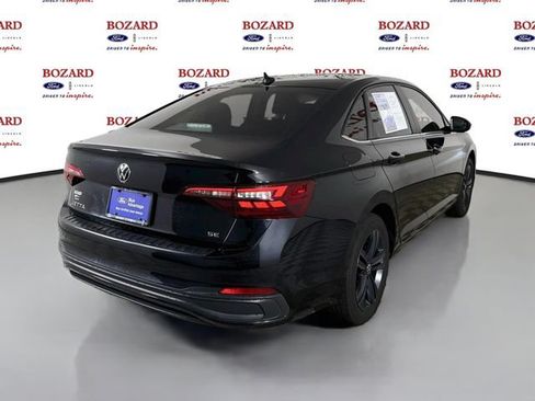 Used 2023 Volkswagen Jetta SE FWD image 8