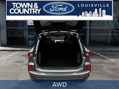 Used 2024 Ford Escape ST-Line w/ Tech Pack #1 AWD/4WD image 7