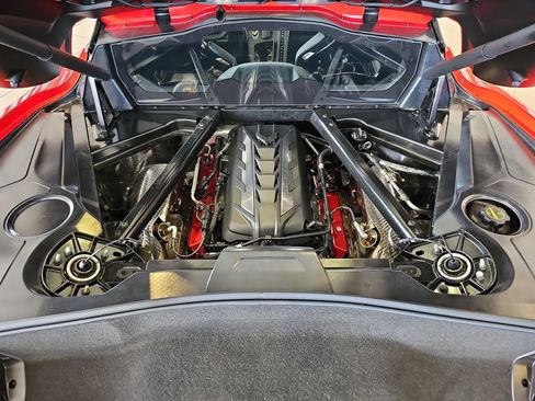 Used 2024 Chevrolet Corvette Stingray Preferred Cpe w/ Z51 Performance Package RWD image 26