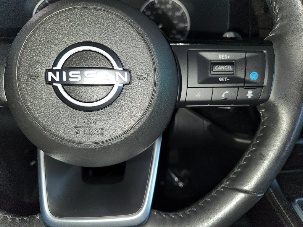 Used 2022 Nissan Pathfinder SL w/ SL Premium Package FWD image 29