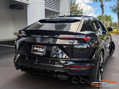 Used 2024 Lamborghini Urus S image 64