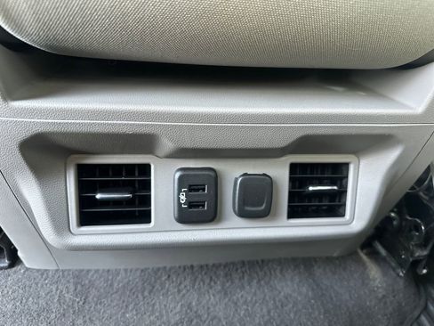 Used 2019 Chevrolet Silverado 1500 LT w/ All-Star Edition image 10