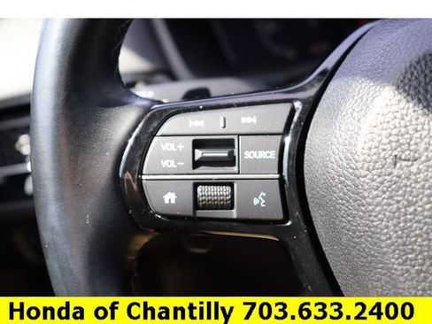 Used 2023 Honda Civic Sport image 12