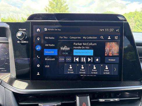 New 2026 Subaru Outback Wilderness w/ Wilderness Package AWD/4WD image 17