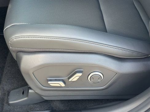 Certified 2026 Hyundai Santa Fe SEL FWD image 12