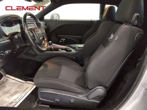 Used 2019 Dodge Challenger R/T Scat Pack w/ Dynamics Package image 26