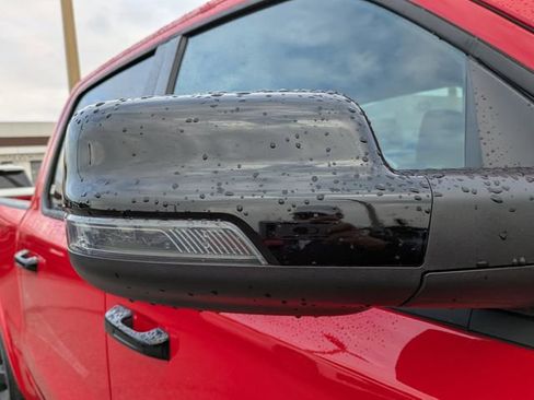 Used 2025 RAM 1500 Big Horn AWD/4WD image 12