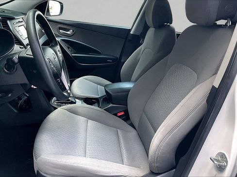 Used 2017 Hyundai Santa Fe Sport FWD image 21
