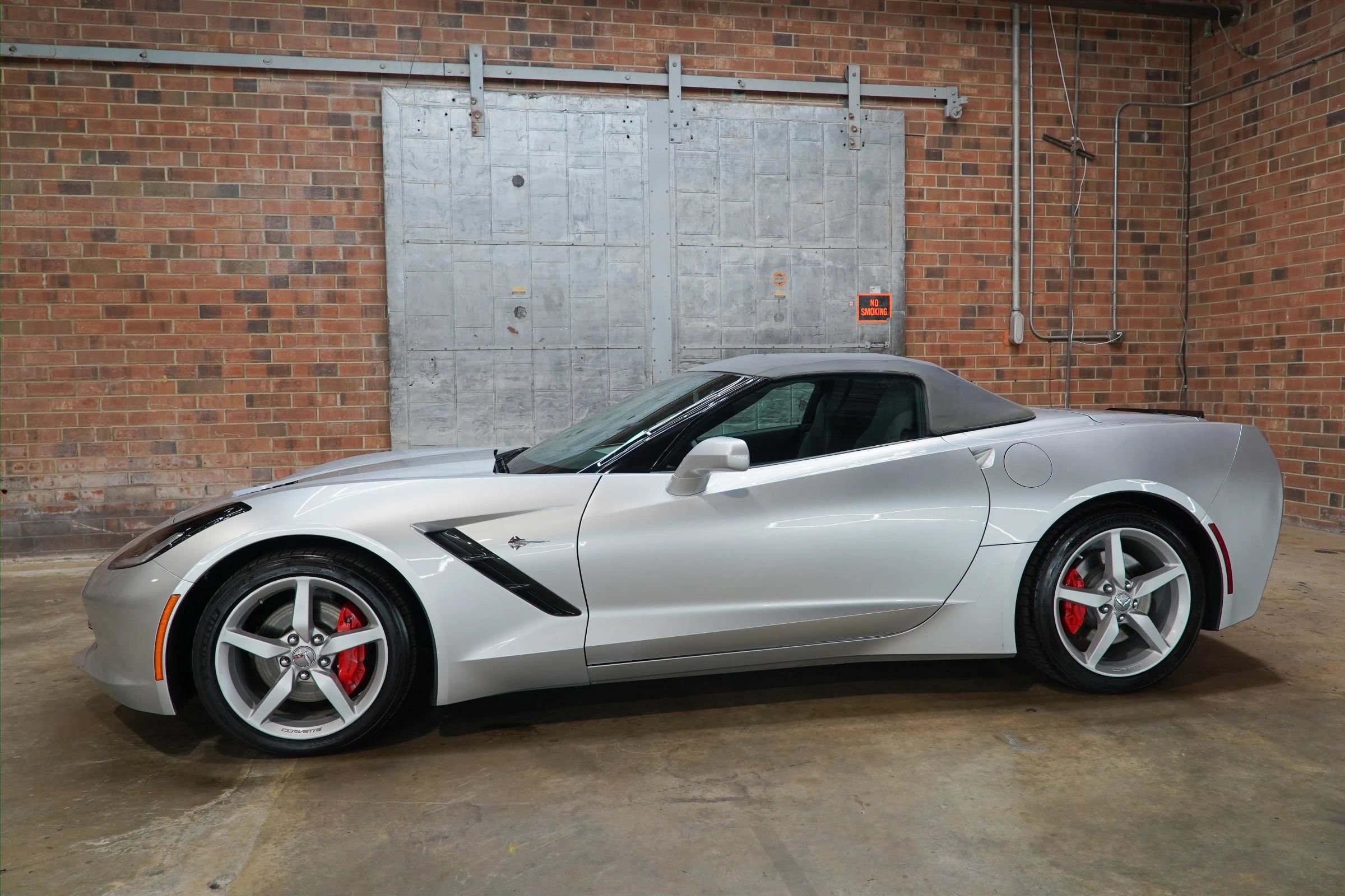 Used 2014 Chevrolet Corvette Stingray Convertible w/ 3LT Preferred Equipment Group RWD image 9